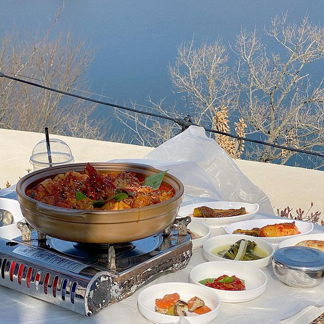 창원, 남해, 진천, 완주까지 바다에서 산, 저수지 뷰를 만끽할 수 있는 자연 맛집 4