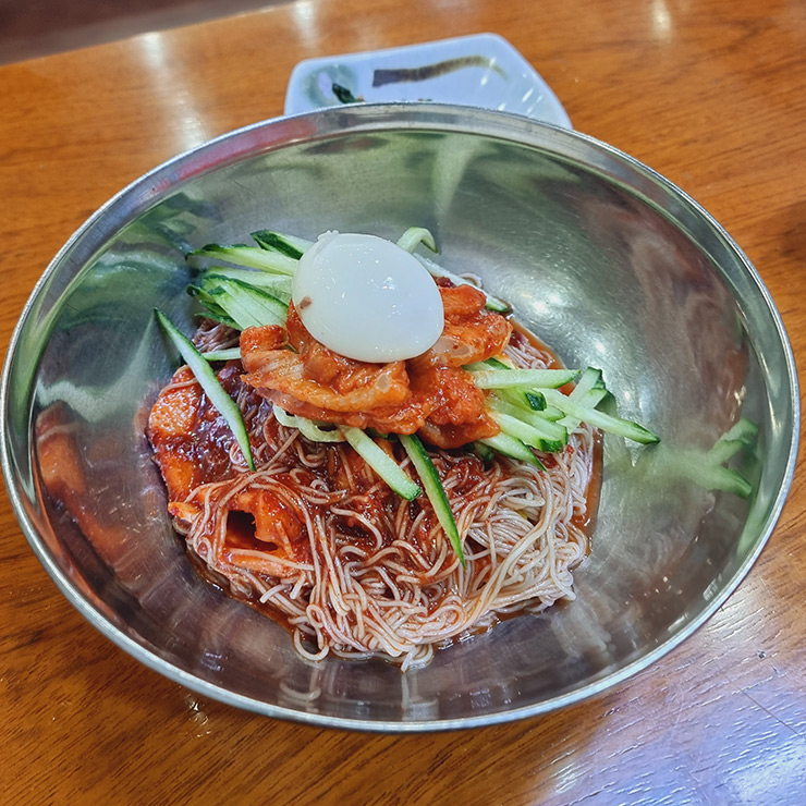 뉴트로 시장들 냉면과 곱창부터 식빵 구독 맛집까지 금남시장 편