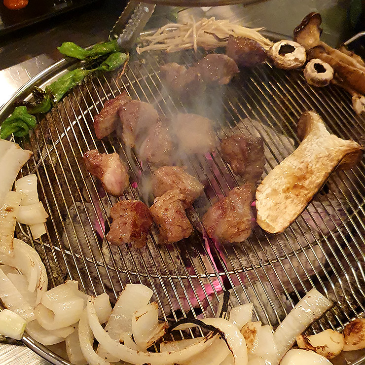 뉴트로 시장들 냉면과 곱창부터 식빵 구독 맛집까지 금남시장 편