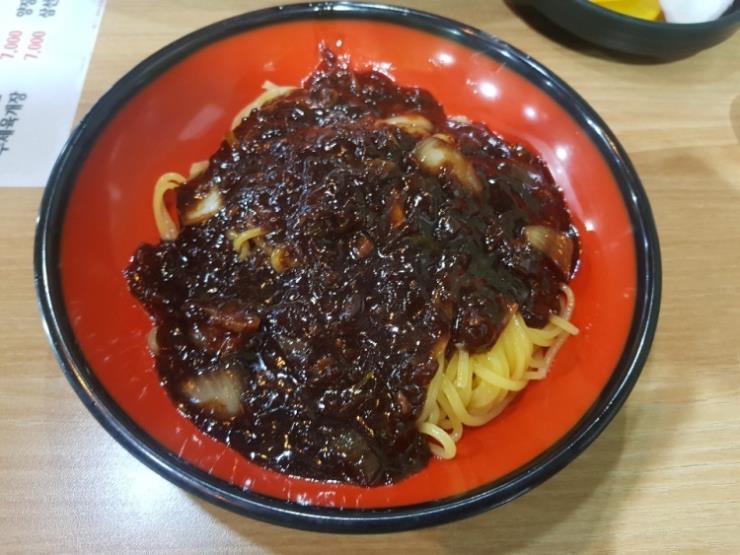 중화요리 짜장면 한 그릇이 2천원? 저렴한 짜장면 맛집 4