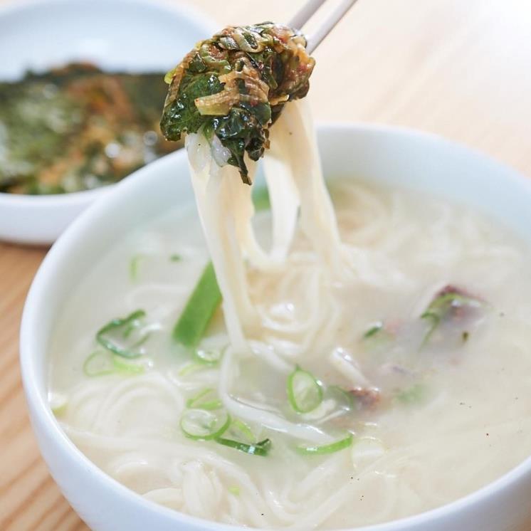 면치기 하고 싶게 만드는 서울 칼국수 맛집 4