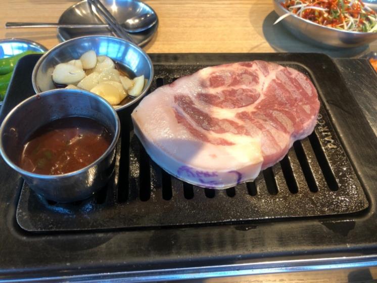 [맛집 옆 맛집] 제주 중문 돼지고기 최강 ‘숙성도’ 옆 흑돼지 맛집 3