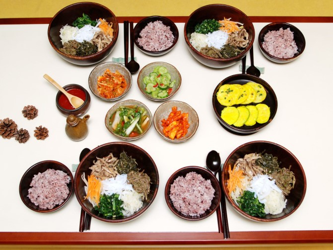 산 대신 가고 싶은 산채 비빔밥 맛집 4