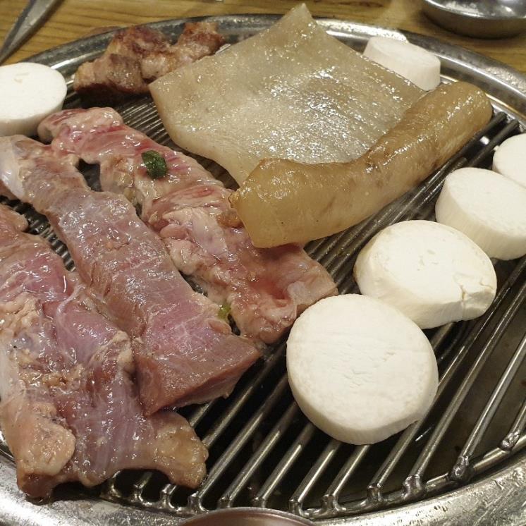 50년 넘게 전통을 이어가는 서울의 고깃집 4