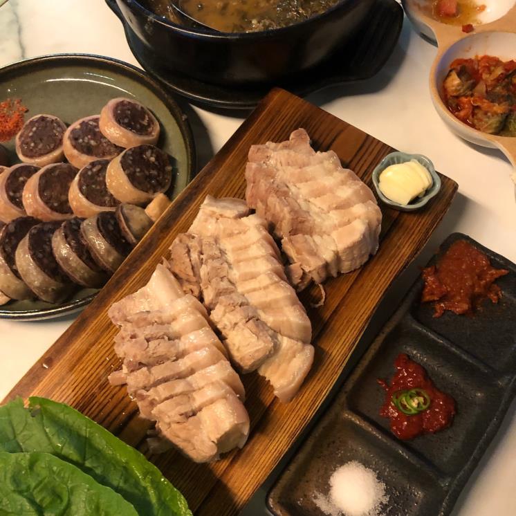 서울에서 맛보는 제주 돔베고기 맛집 4