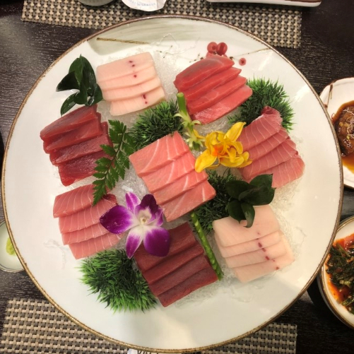 참다랑어 100%! 참치 맛집 4