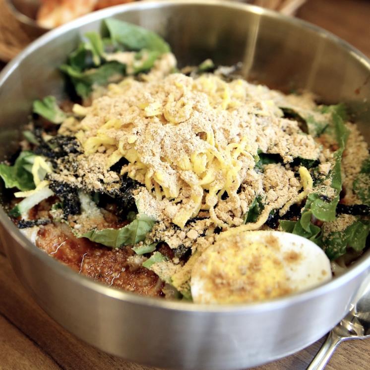 술안주부터 해장까지, 뼈칼국수 맛집 5