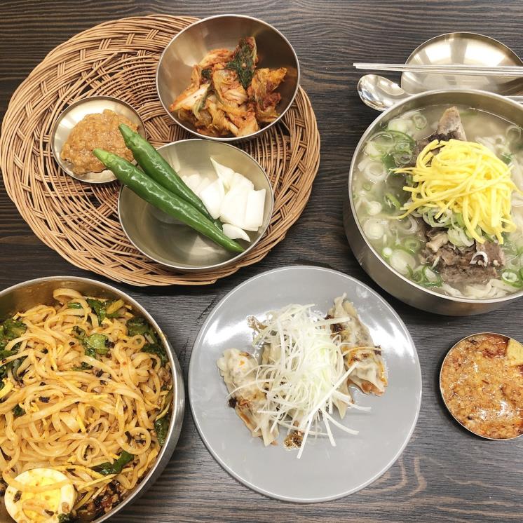 술안주부터 해장까지, 뼈칼국수 맛집 5