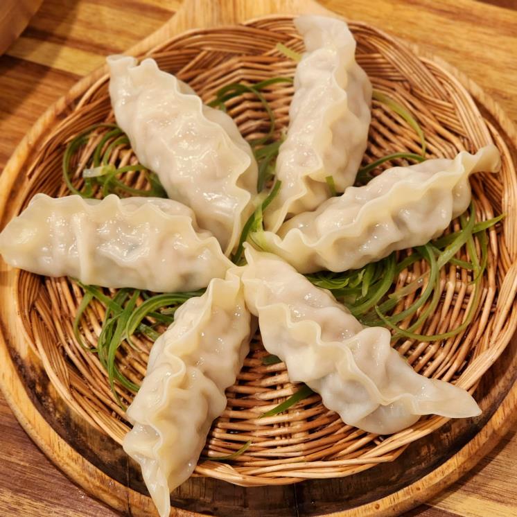 술안주부터 해장까지, 뼈칼국수 맛집 5