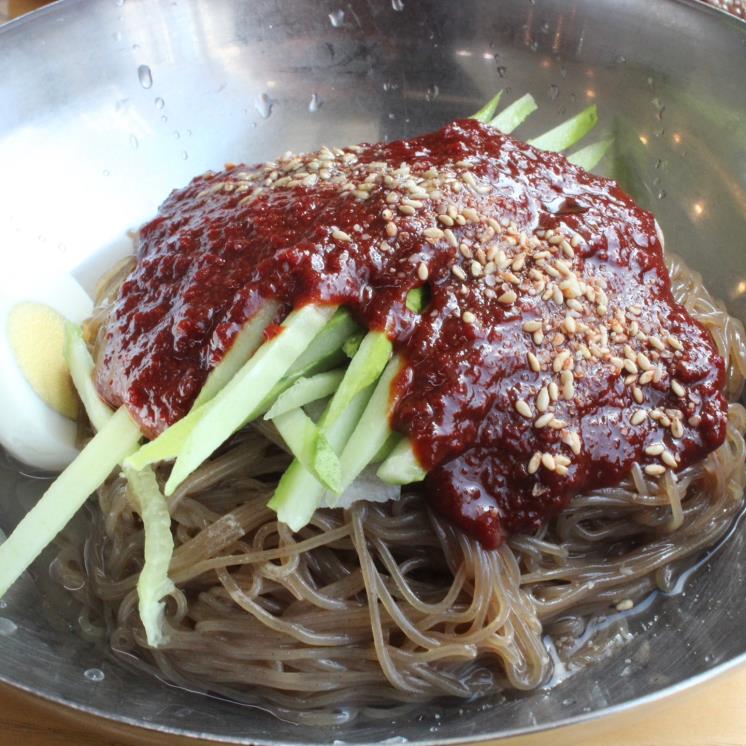 술안주부터 해장까지, 뼈칼국수 맛집 5
