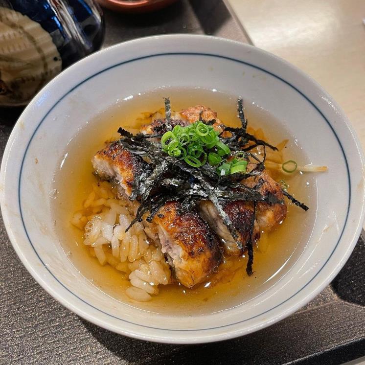 제철이 가기 전에, 일본식 장어 덮밥 맛집 5