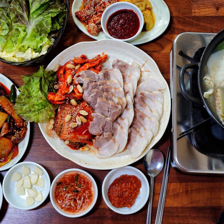 종로 보쌈 골목 속 노포 맛집 4