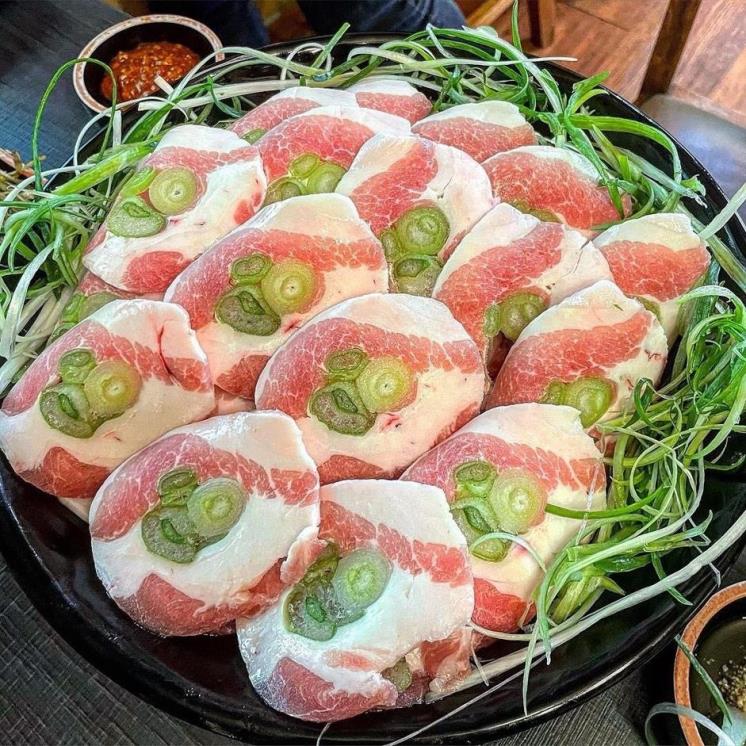 냉동 삼겹살에 대파가 들어있는 ‘파삼겹살’ 전국 맛집 4