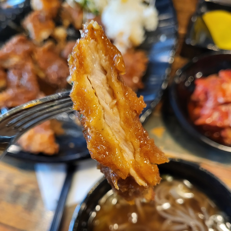 하루에 3시간만 운영하는 돈까스 맛집 4