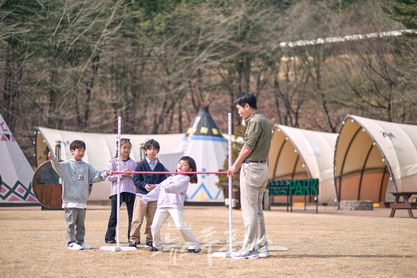 워커힐, 부모는 쉬고 아이는 논다…키즈 플레이 위드 워키 개편