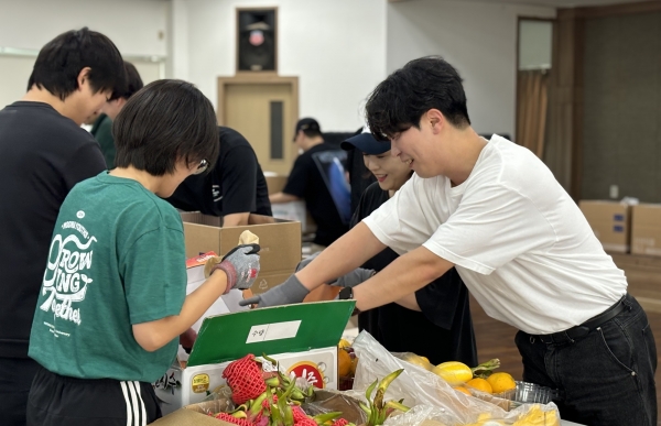 우아한청년들, 한부모가정 위한 식료품 배달 봉사활동