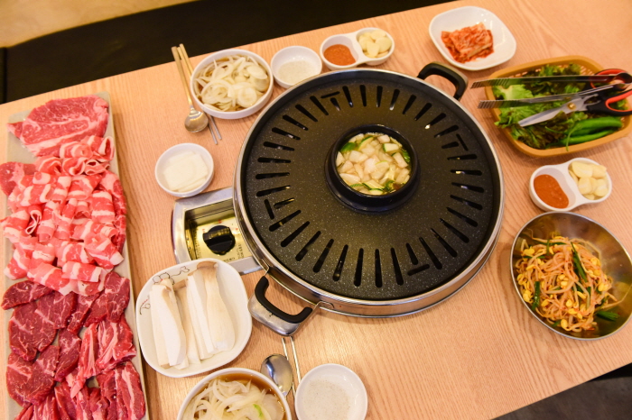 “이 가격 실화냐” 수유역 맛집 일번지정육식당, 소고기·돼지고기 파격적인 가성비 화제