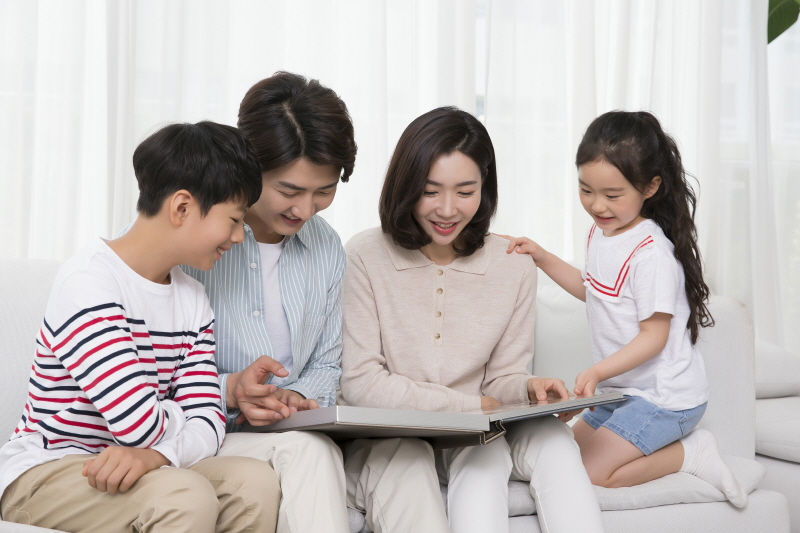 “민간자격증 전액지원” 방과후돌봄교실지도사, 가족•다문화 심리상담사 등 68개 ‘한국교육진흥협회’