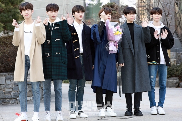 [포토] W 프로젝트, 잘생긴 애 옆에 잘생긴 애