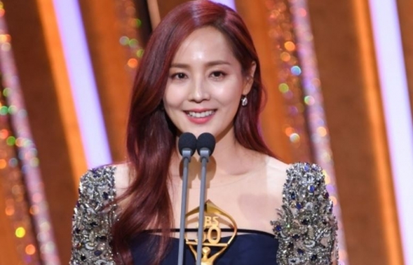 [포토] 2020 SBS 연기대상 유진, 요정에서 배우로 완벽 거듭