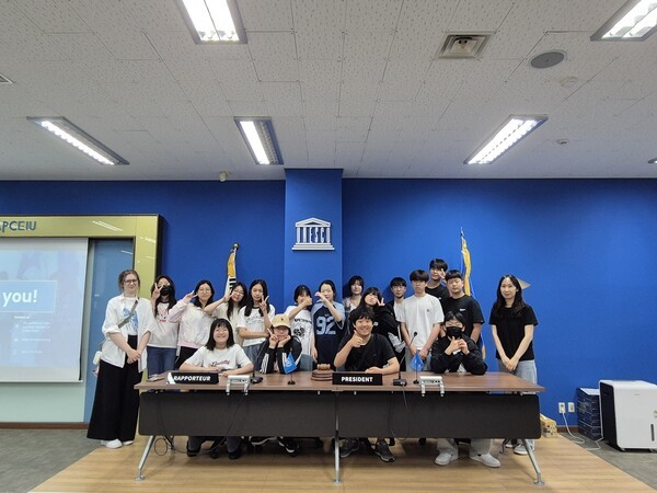 충북 국제교육원, 글로벌 리더 영어영재 키운다