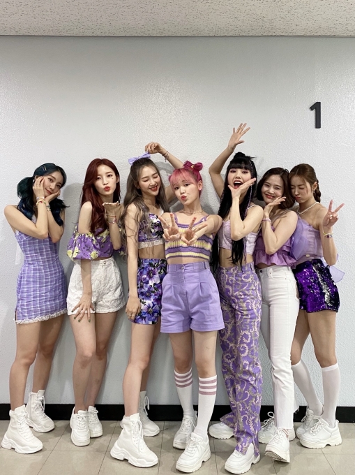 오마이걸, 던던댄스 활동 성공적 마무리 마음 따뜻했다