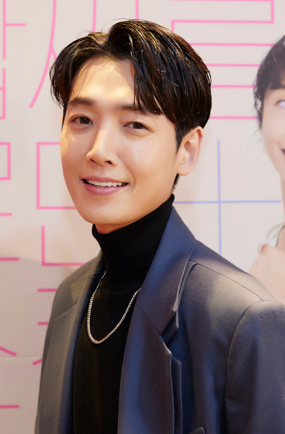 [포토]일타 스캔들 정경호, 부드러운 눈빛