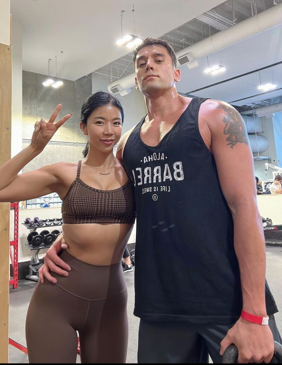 줄리엔강♥제이제이, 내년 봄 결혼…공개열애 2개월 만 초고속 결혼 발표
