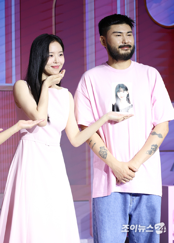 카더가든, 예상과 달리 20분 만에 무너졌다