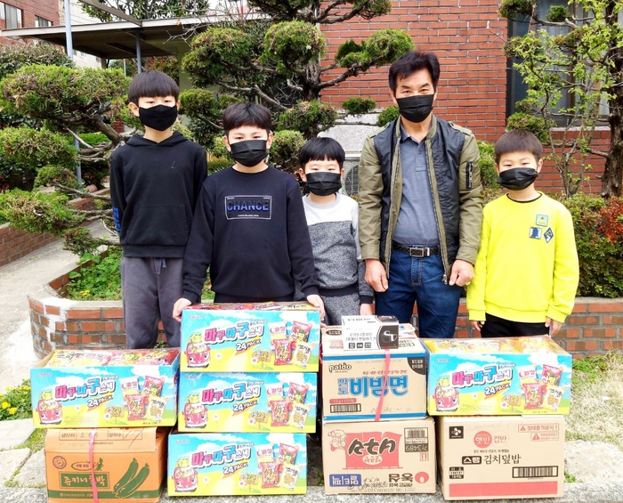 마산운수(주)·창원통운(주) 사랑의 성품 기탁