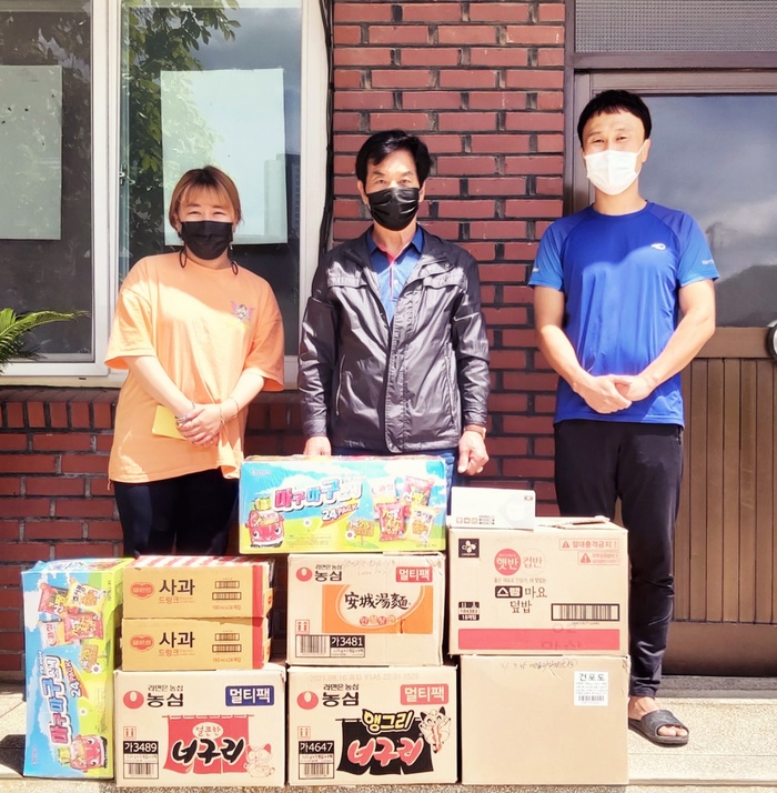 마산운수(주) 어려운 이웃에 성품 전달