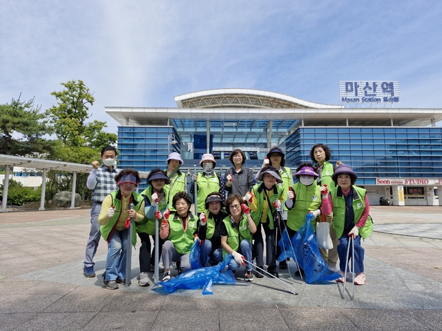 창원시 마산회원구 석전동 푸르미클린팀, 우수기 대비 환경정비 활동