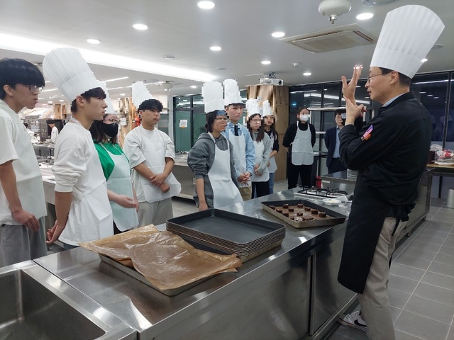 거제대학교HiVE센터와 함께한 학교 밖 청소년 직업체험프로그램 실시
