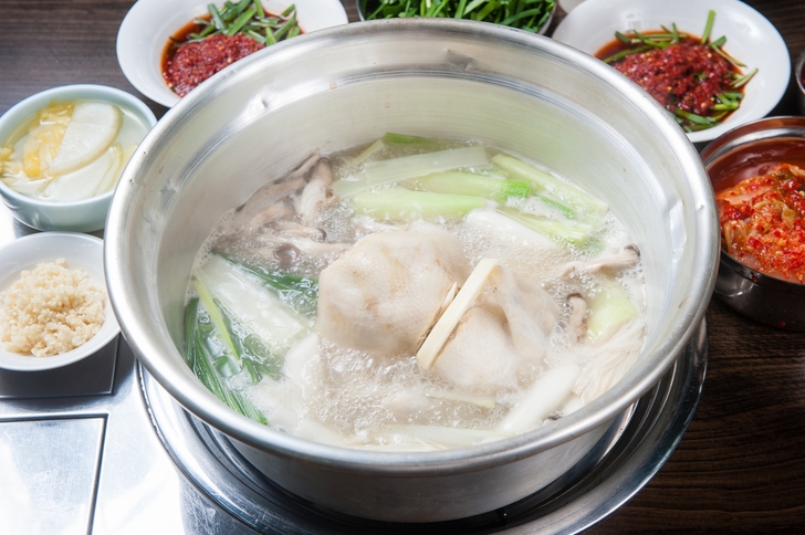 [오늘 한끼] 여름 보양식 동대문 닭한마리