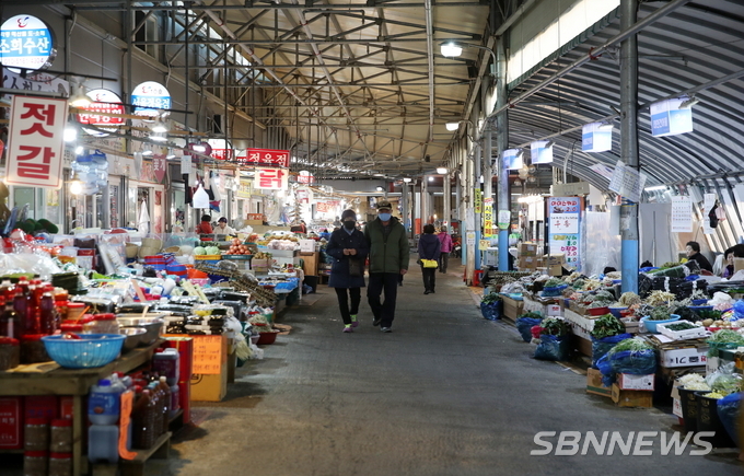 【태안】태안군, 6개월 간 공설시장 사용료 50% 감면