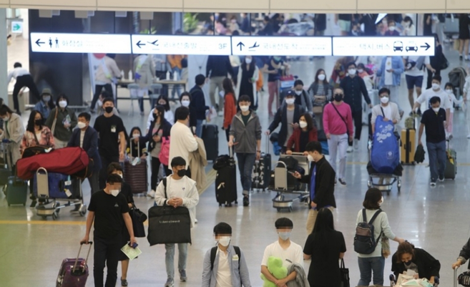 코로나 백신 가능성에 여행 관련주 연일 싱글벙글 상승세