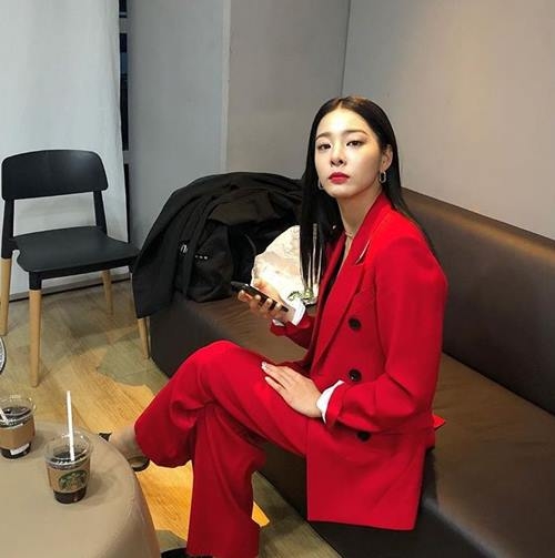 ‘미스터리 키친’ 설인아, 엄마 덕에 완성된 몸매? 얼굴 가린 덕에 주목