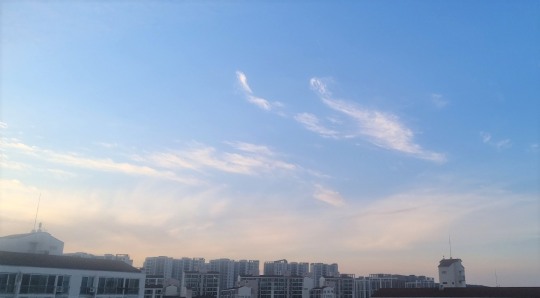 [내일 날씨] 전국 맑은 가운데 아침 쌀쌀...낮 포근