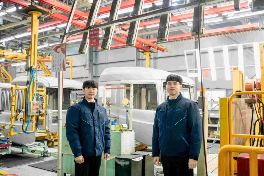 타타대우모빌리티, 새 근무복 도입. 고급 아웃도어 입고 근무해요