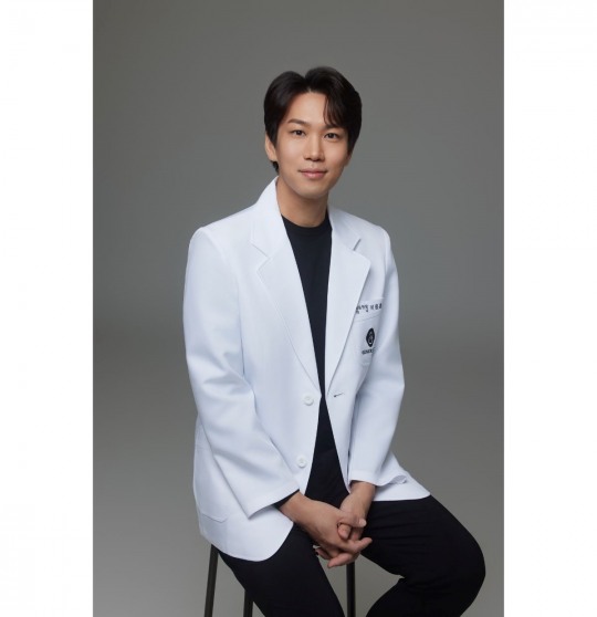 제너리스의원 천호점 이용훈 원장, 안전한 병원 위한 감염관리 캠페인 동참