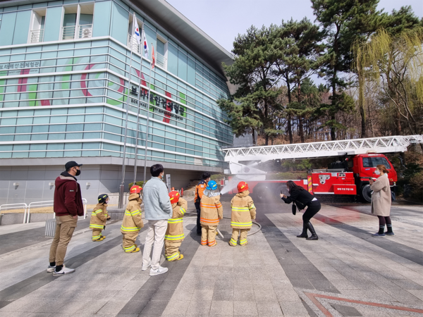 4월부터 소방관과 함께하는 보라매공원 119 투어 운영