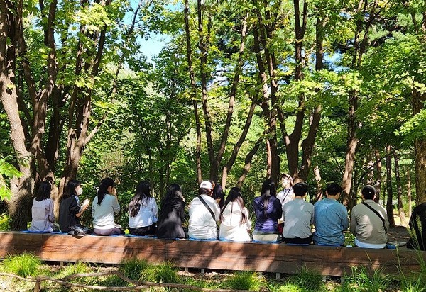 서울시, 산림치유센터 등 정원에서 소방관 트라우마 치유한다