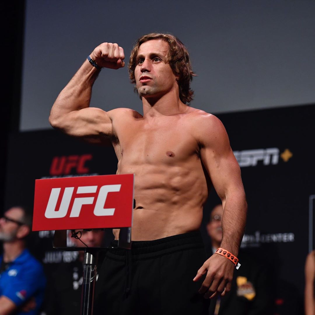 [UFC] 복귀전 KO승 유라이아 페이버 헨리 세후도 한 판 붙자