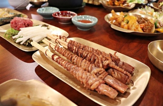일산 한정식맛집 윤세원의 일송정’ 매장 이전과 더불어 그 맛 더해