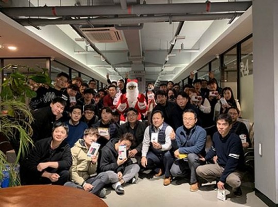 아이엘사이언스 송성근 대표, 전 직원에 21억원 규모 주식 무상 증여