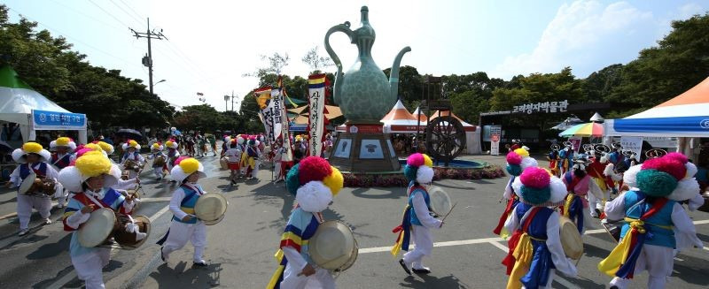 한우·청자 `폭탄세일, 강진청자축제