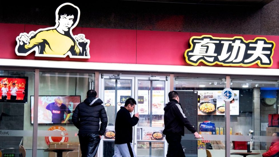 이소룡: 브루스 리의 딸이 중국 패스트푸드 체인에 소송을 제기했다