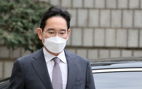 ‘급식 일감 몰아주기’ 삼성전자·웰스토리, 검찰 압수수색