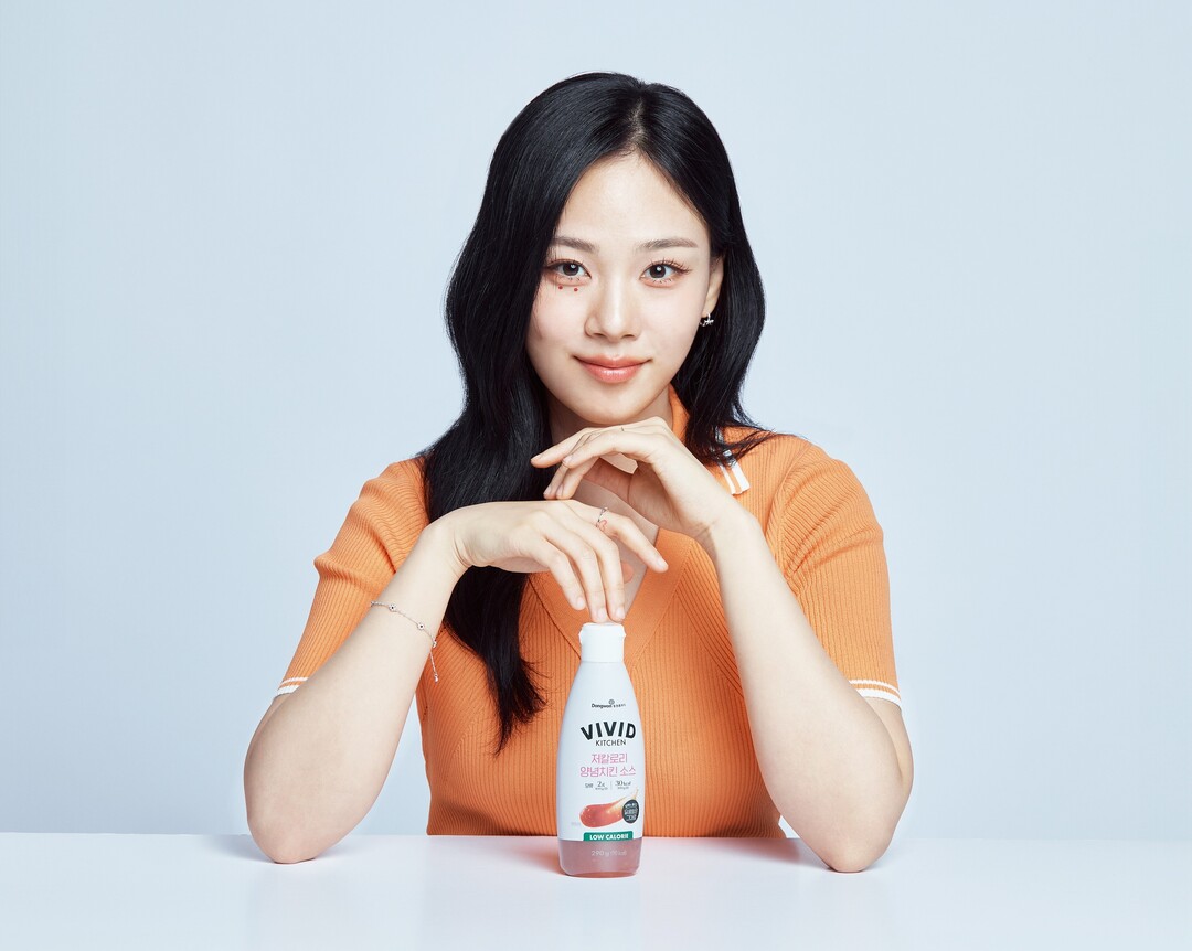 동원홈푸드 ‘비비드키친’, 새 광고모델에 가수 ‘비비’ 발탁