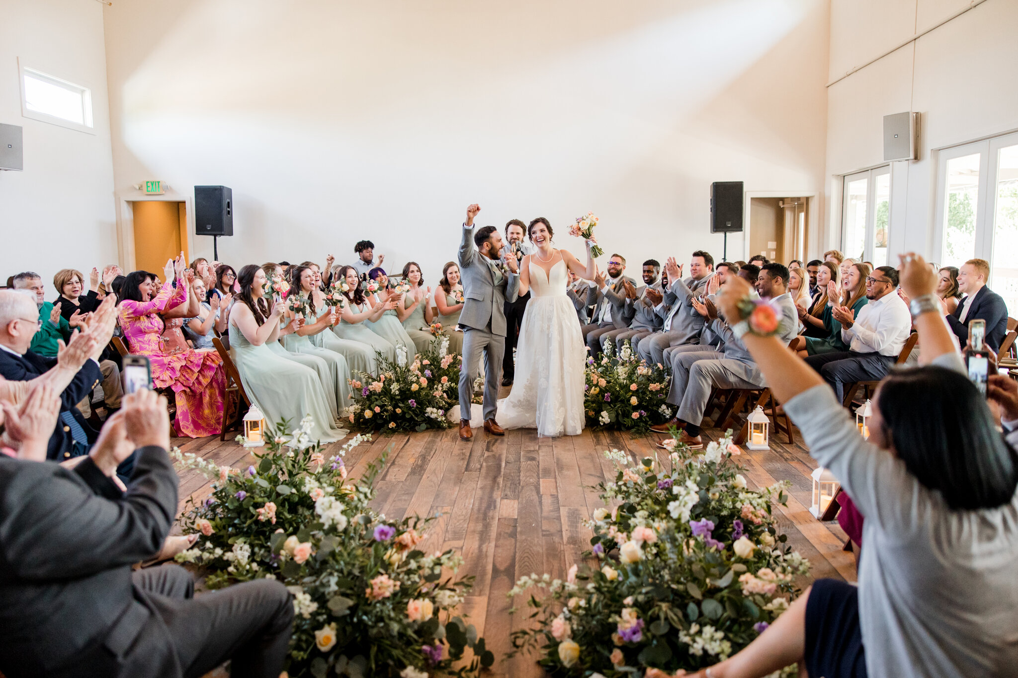 Forget Partying Till the Wee Hours. Newlyweds Want to End Early.